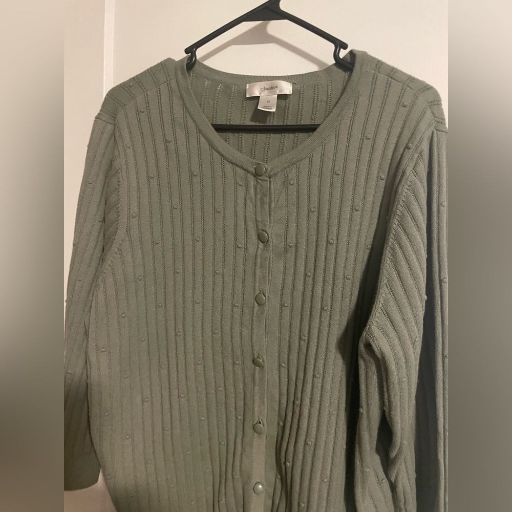 Green cardigan in good condition!